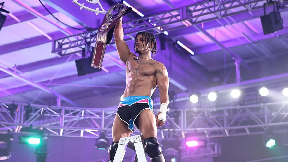 WES LEE wins NXT North American Championship at Halloween Havoc