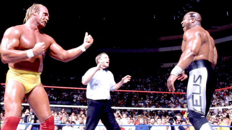 Hulk Hogan vs Zeus